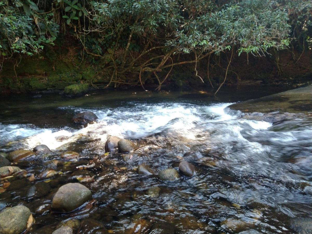 Rios Cristalinos Em Guapiacu Villa Cachoeiras de Macacu Luaran gambar